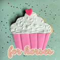 Load image into Gallery viewer, Sweet Heart Cupcake – Sprinkles & Sparkles Single Horse Treat