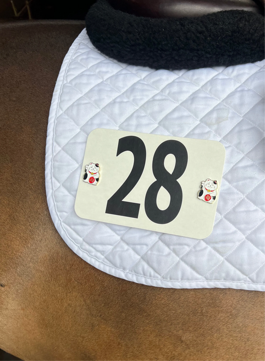 Duvois Cheval Lucky Cat Number Pin Charms