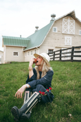 Load image into Gallery viewer, The Barn Dallas Ringside Flare Crewneck
