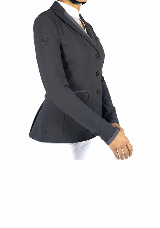 Louisa Matt Anthracite 3