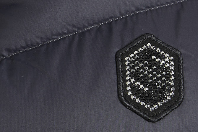 LENA_BLACK_DARK_SHADOW 3