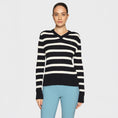 Load image into Gallery viewer, Samshield® Ladies Lisa Twisted Pull Over Sweater SS26
