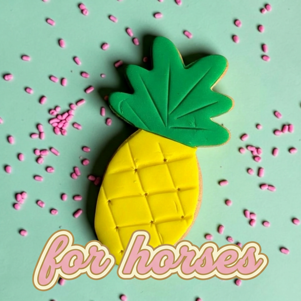 Party Pineapple – Sprinkles & Sparkles Single Horse Treat