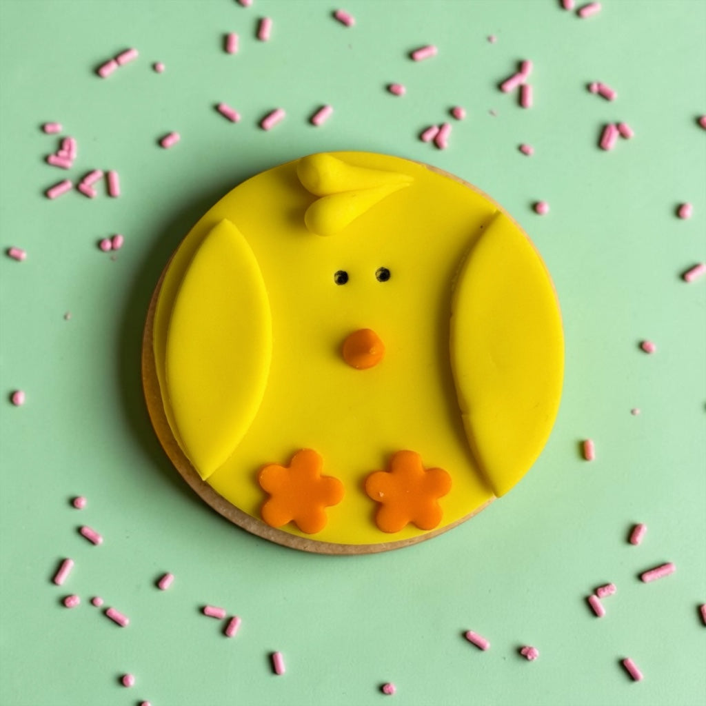 Cheery Chick – Sprinkles & Sparkles Single Horse Treat